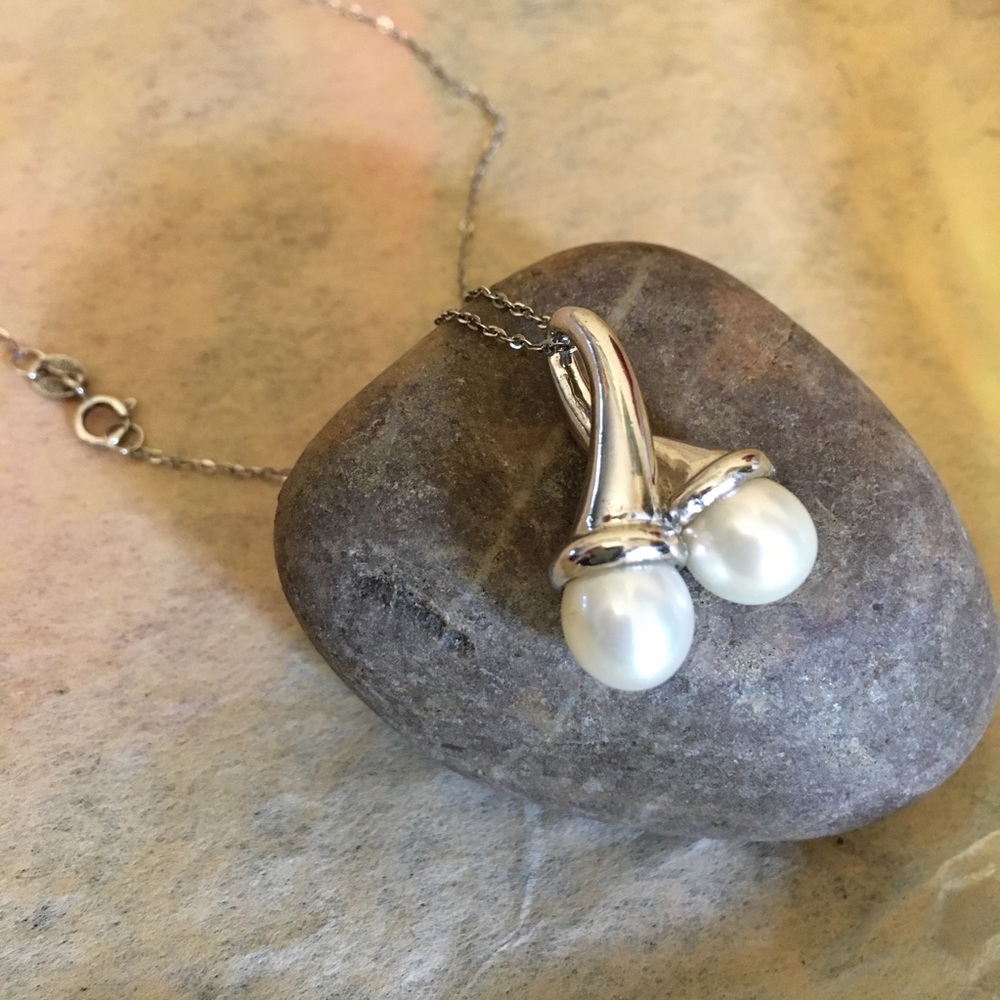 NWT 925 pearl made in Italy necklace